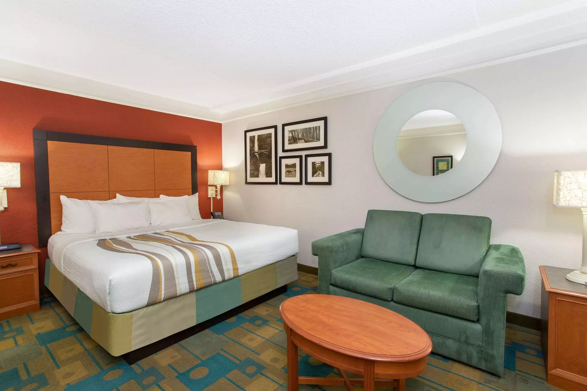 La Quinta Inn & Suites by Wyndham Denver Southwest Lakewood - Primary Image