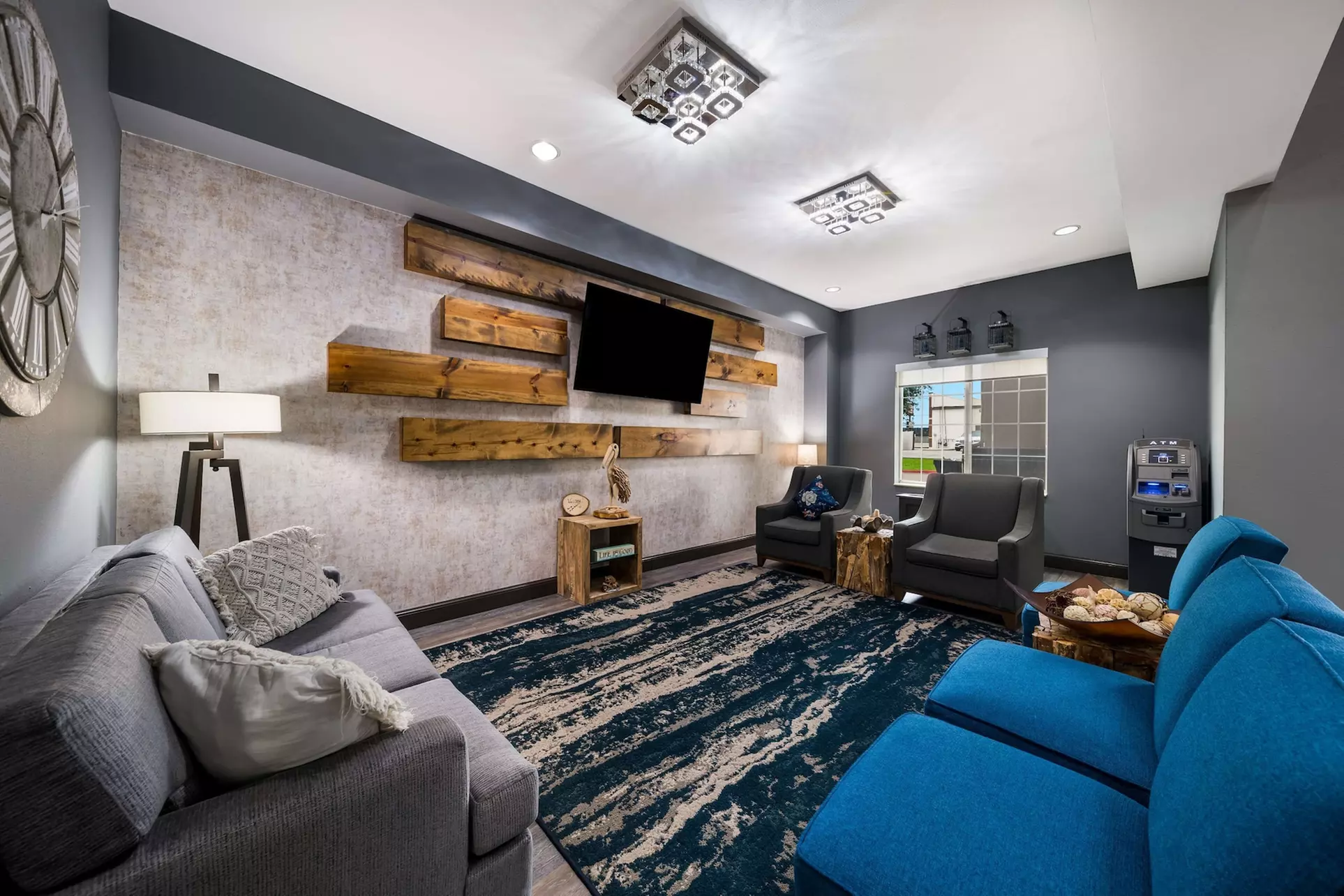 Best Western Plus Lake Dallas Inn & Suites - Primary Image