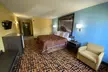Super 8 by Wyndham Olive Branch - Second Medium