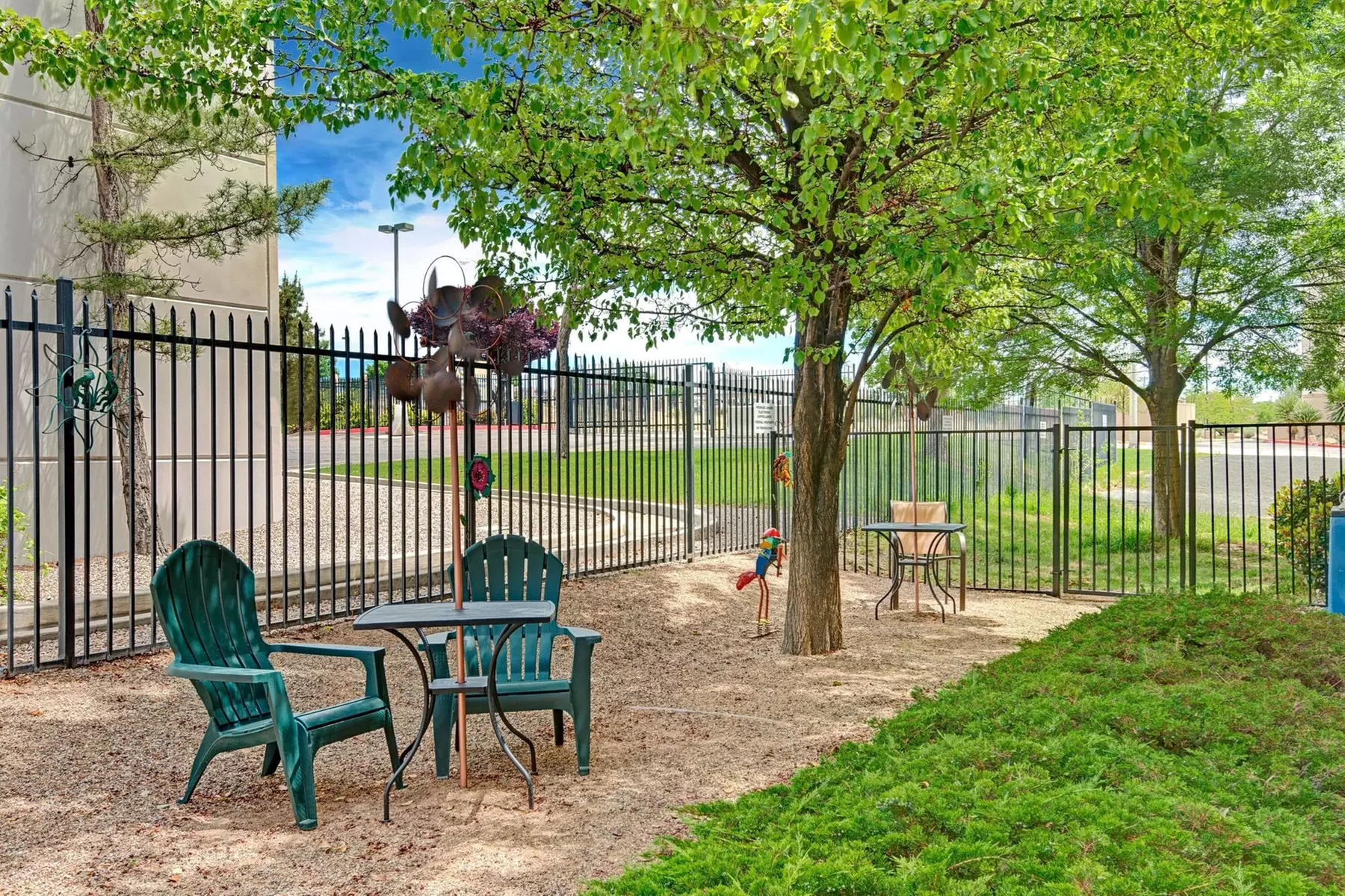 Days Inn & Suites by Wyndham Airport Albuquerque - Primary Image