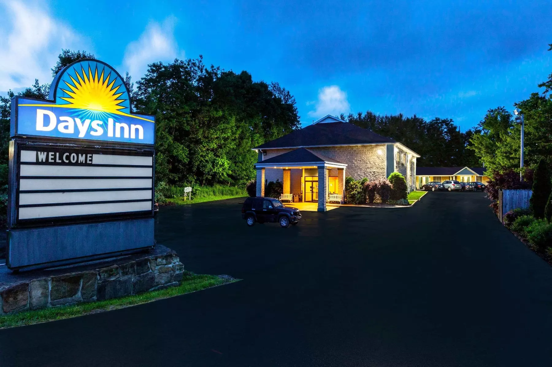 Days Inn by Wyndham Donegal - Primary Image