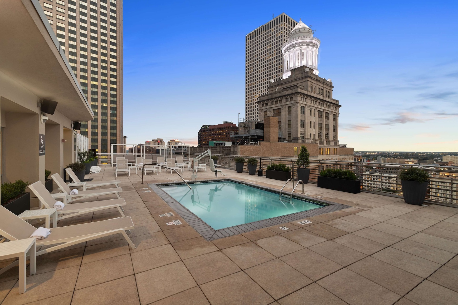 Hilton Garden Inn New Orleans French Quarter/CBD - Primary Image