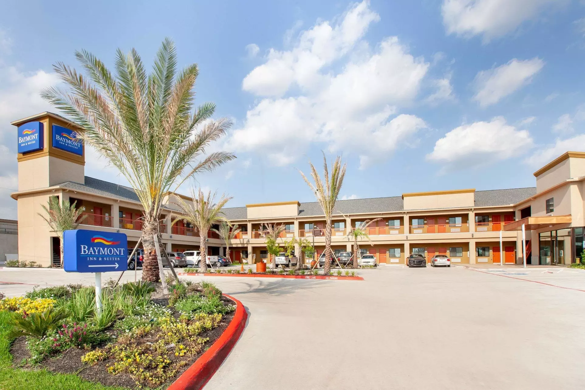 Baymont by Wyndham Houston Hobby Airport - Primary Image