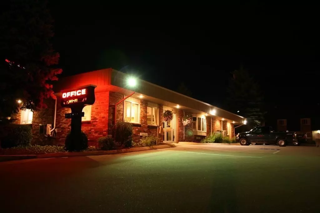Bangor Inn & Suites - Primary Image