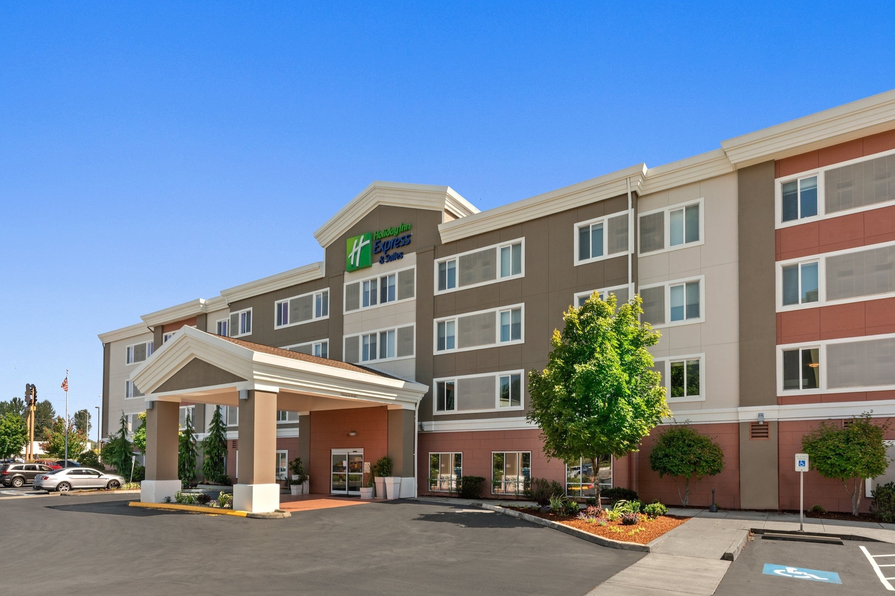Holiday Inn Express Suites Sumner by IHG