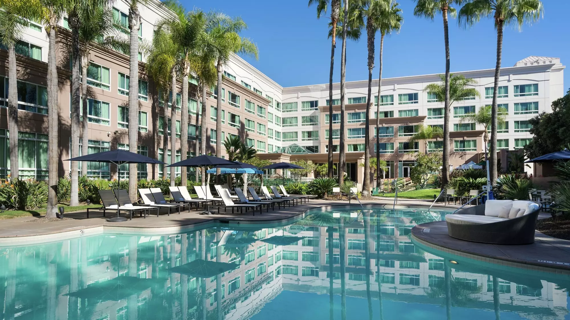DoubleTree by Hilton San Diego - Del Mar - Primary Image