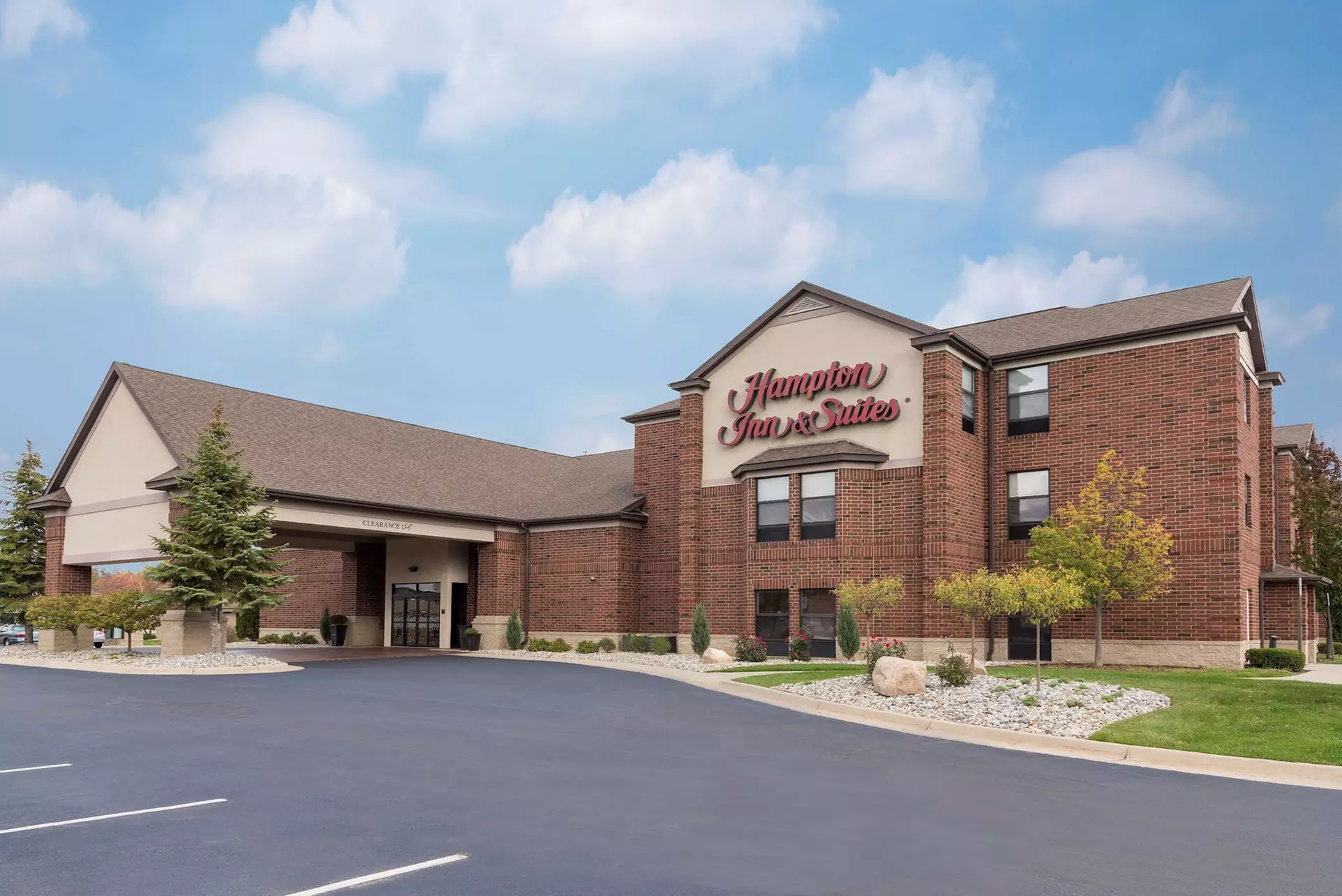 Hampton Inn & Suites East Lansing/Okemos - Primary Image