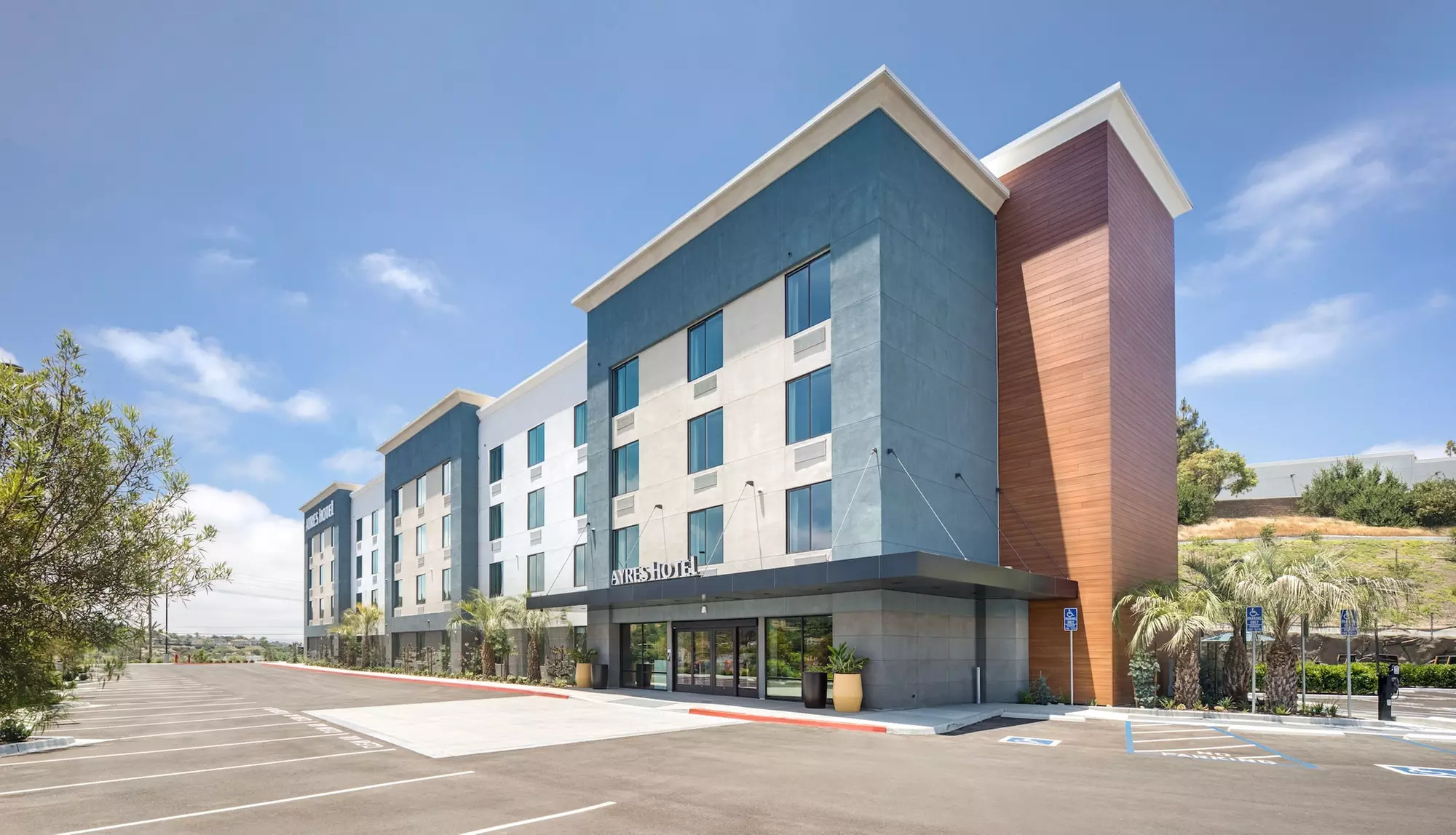 Ayres Hotel Vista Carlsbad - Primary Image