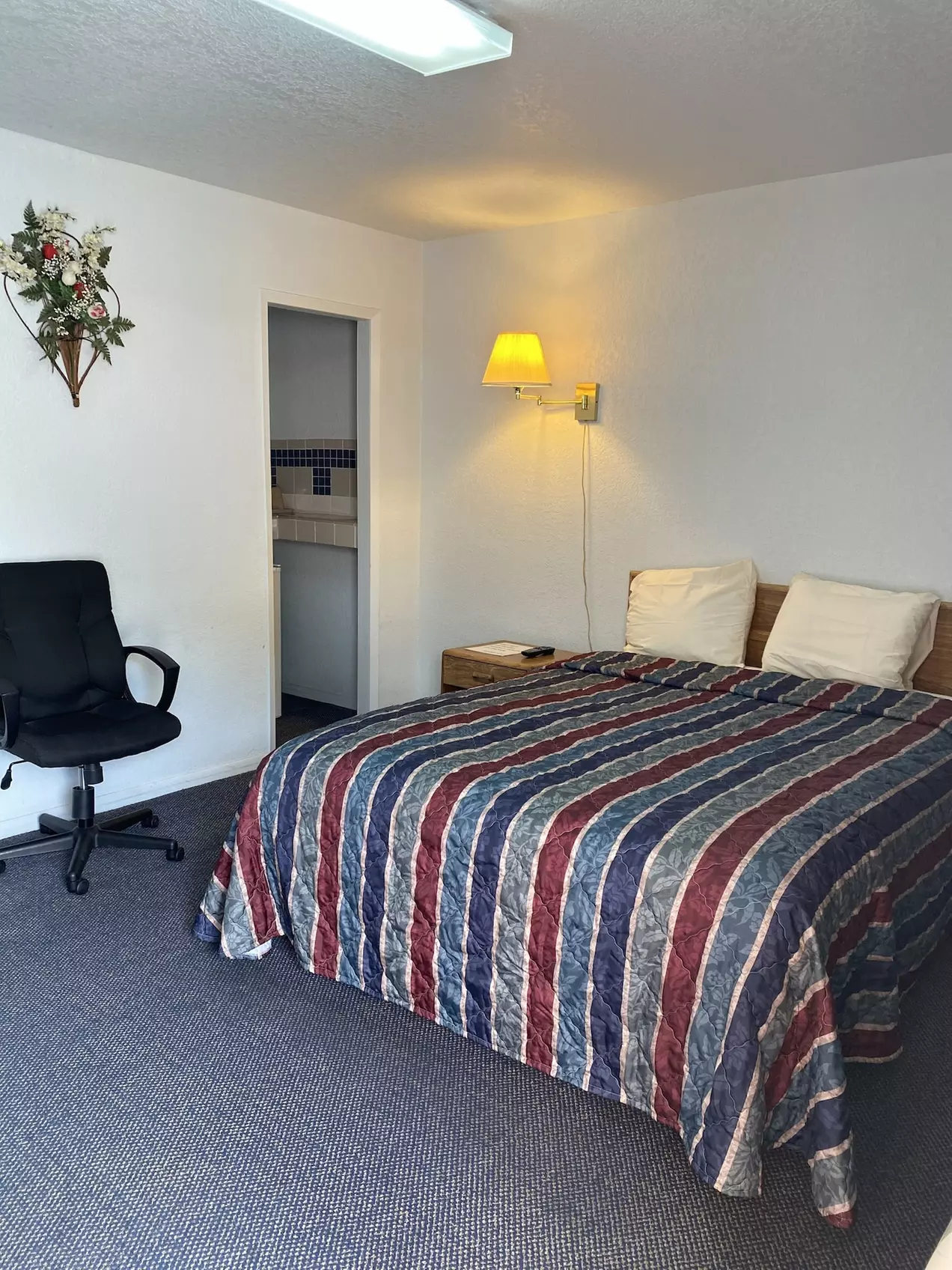 Regency Inn Comanche - Primary Image
