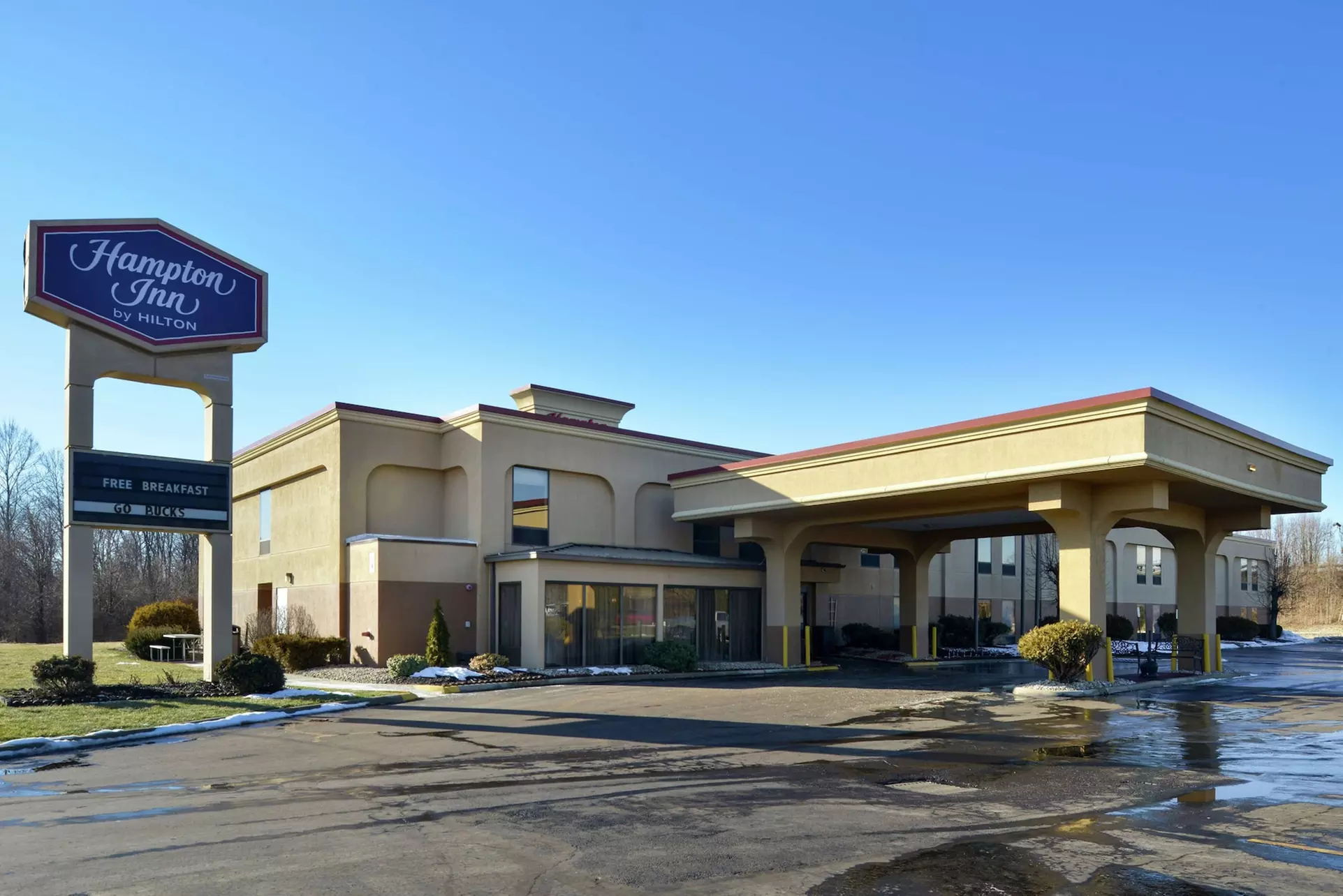 Hampton Inn Columbus-East - Primary Image