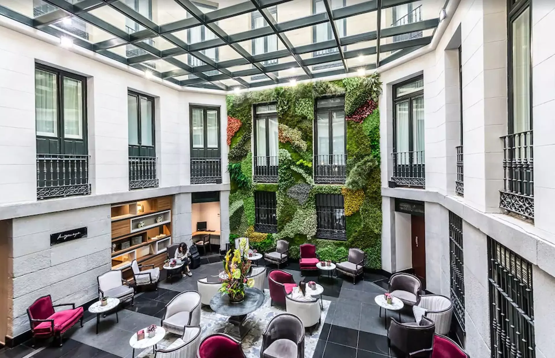 Intelier Palacio de San Martín Hotel - Primary Image