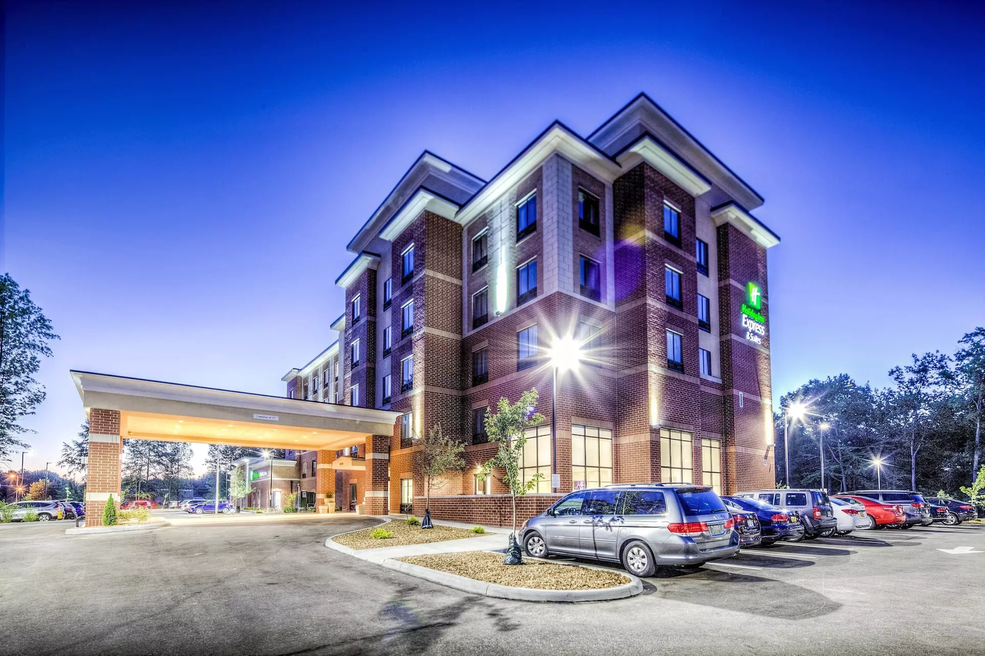 Holiday Inn Express & Suites Cleveland West - Westlake by IHG - Primary Image