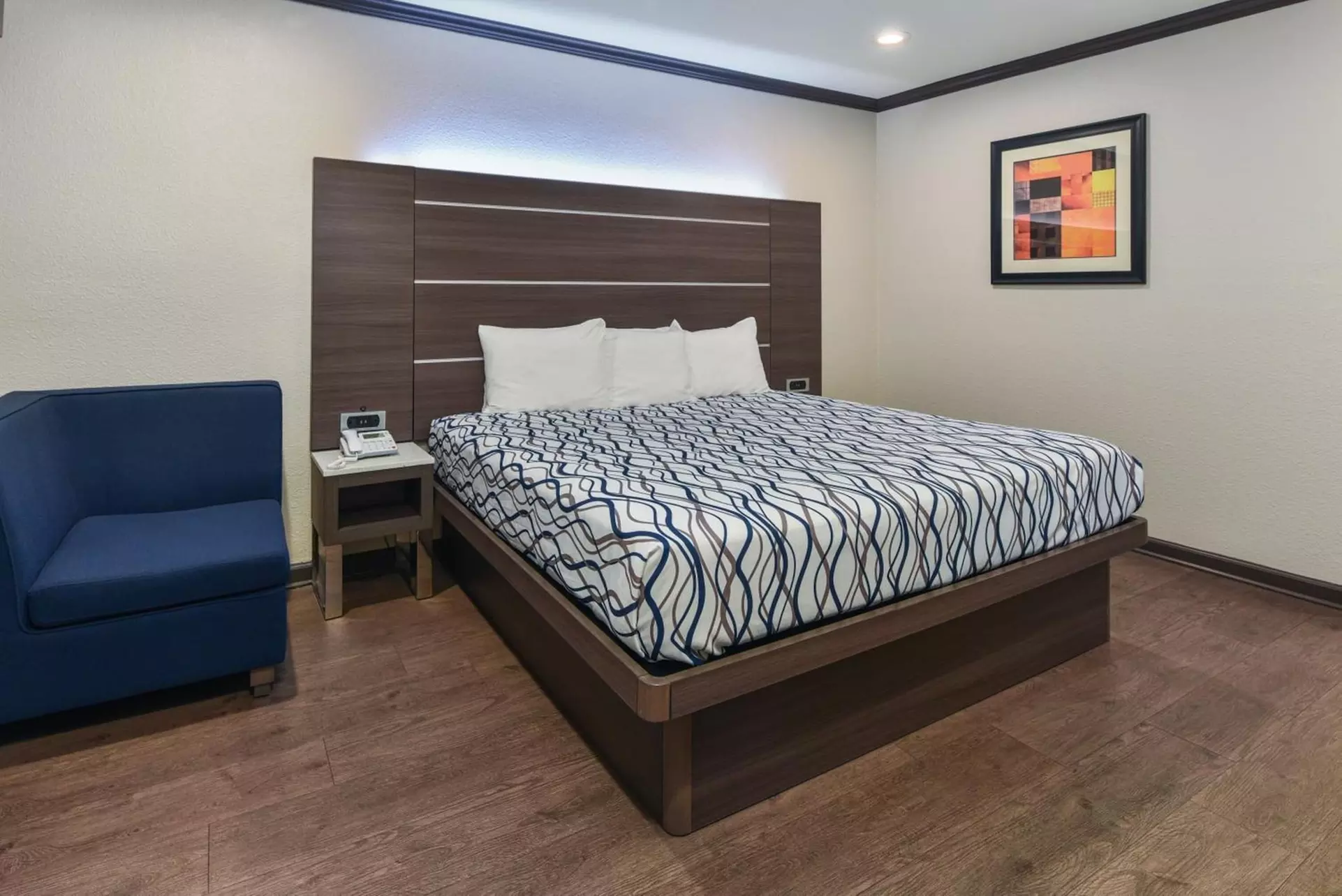 Oak Park Motel - Primary Image