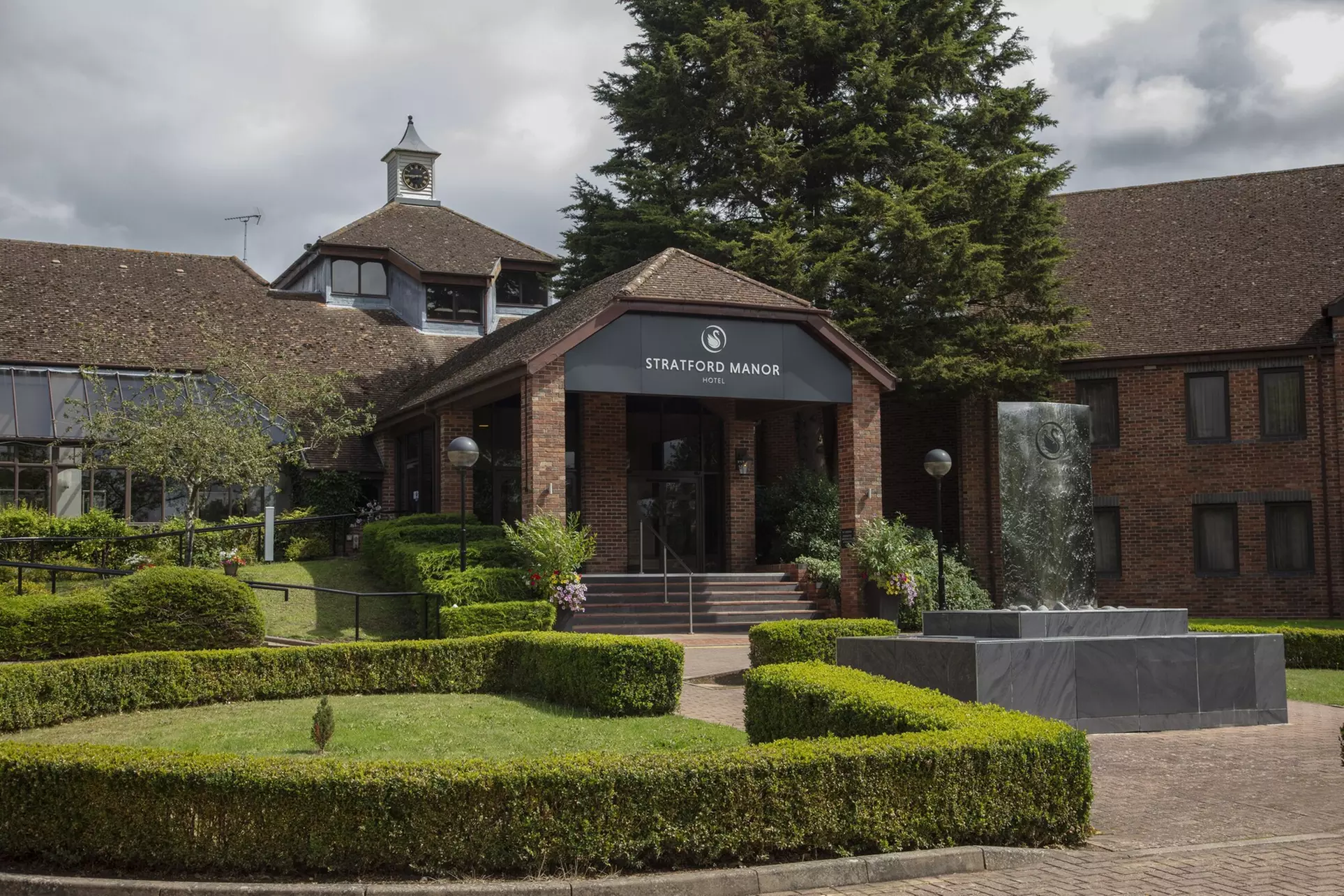 Stratford Manor Hotel - Primary Image