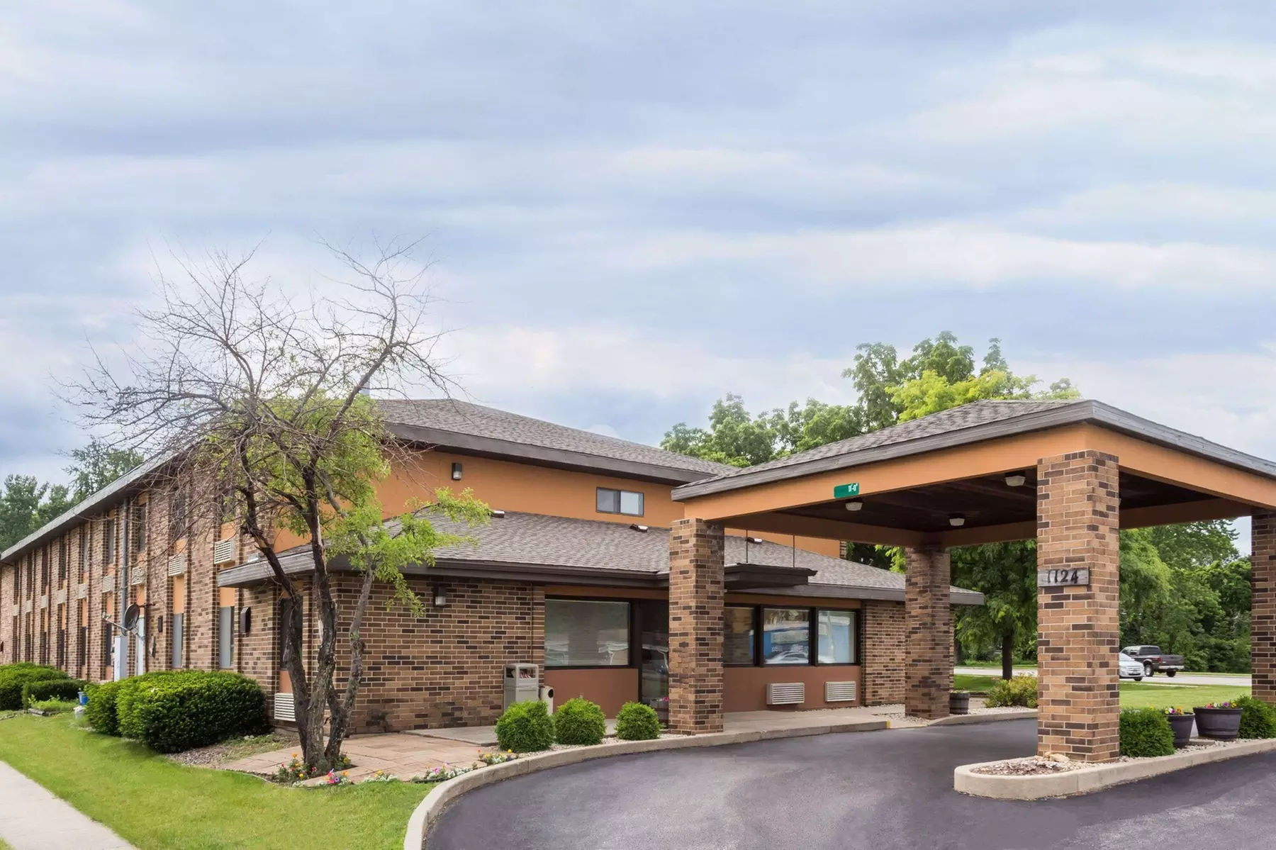 Days Inn by Wyndham Stoughton WI. - Primary Image