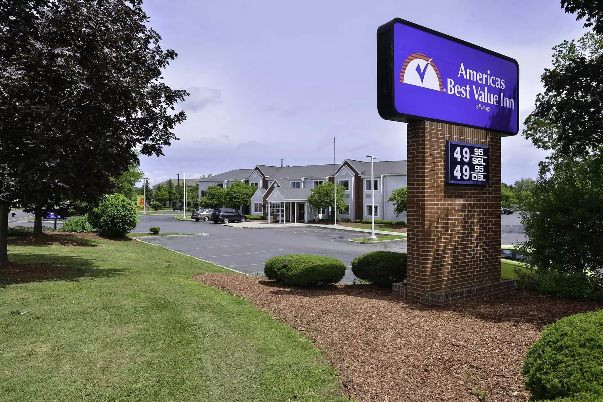 Americas Best Value Inn East Syracuse - Primary Image