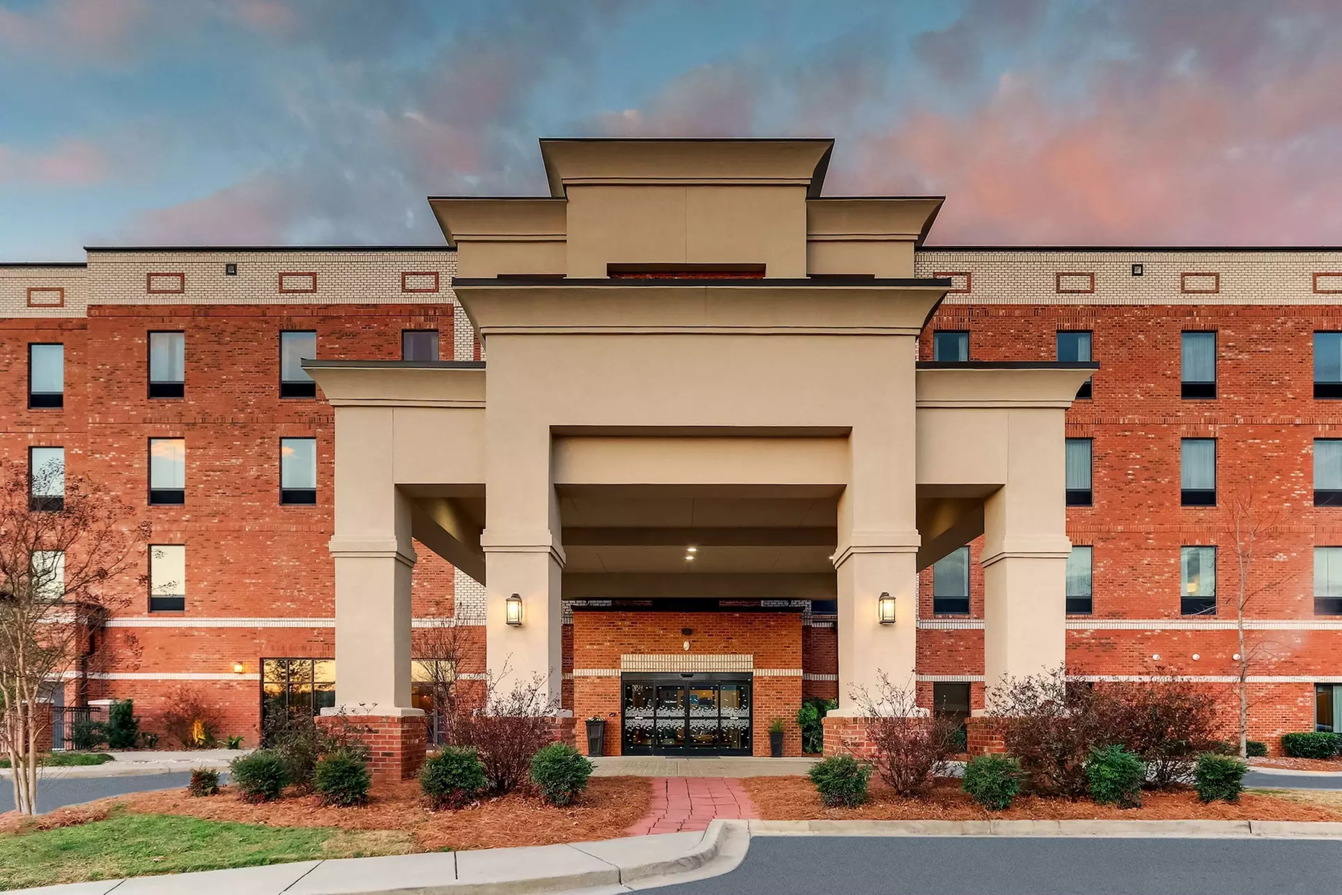 Hampton Inn & Suites Hartsville - Primary Image