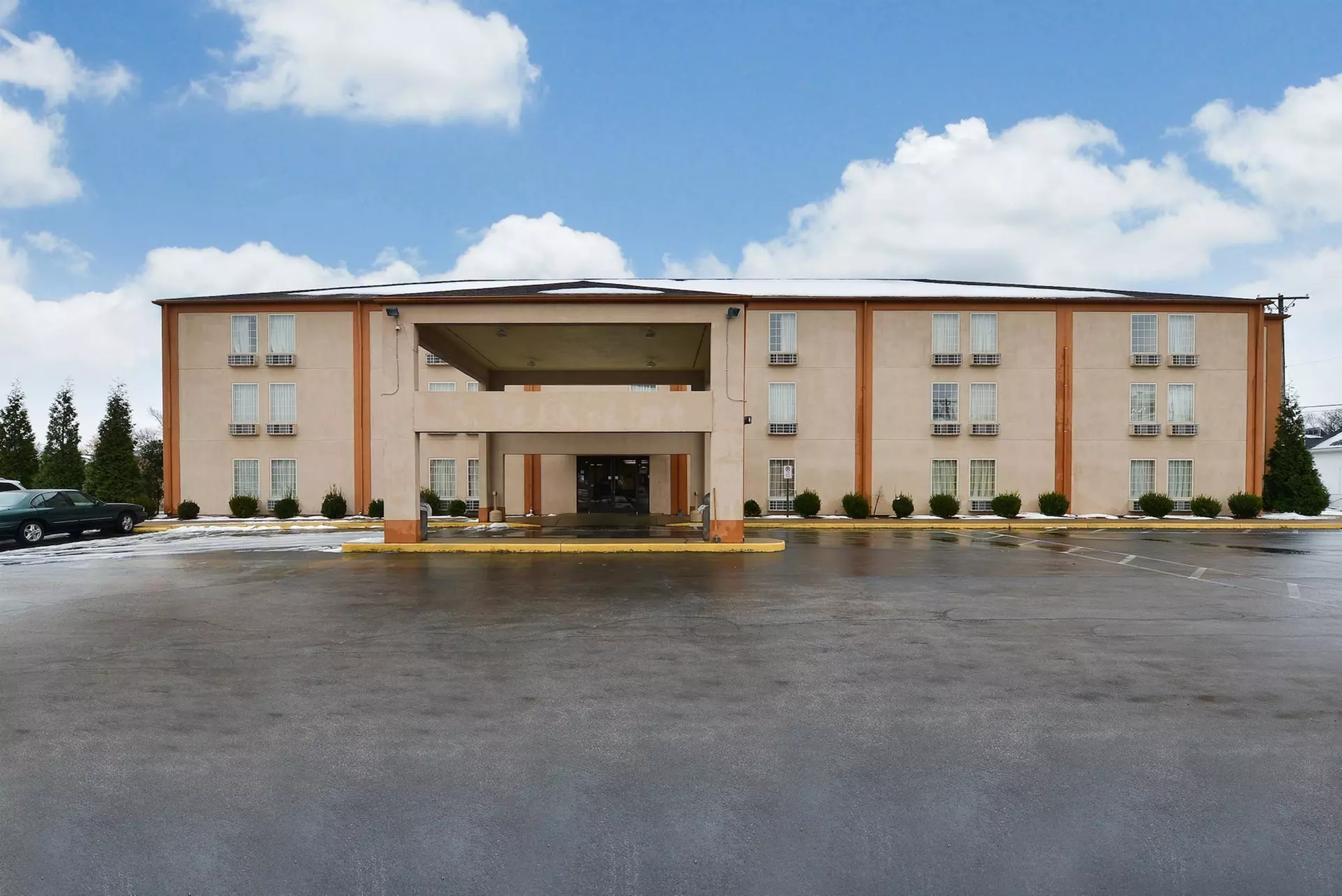 Americas Best Value Inn Evansville - Primary Image