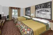 Super 8 by Wyndham Three Rivers - Second Medium