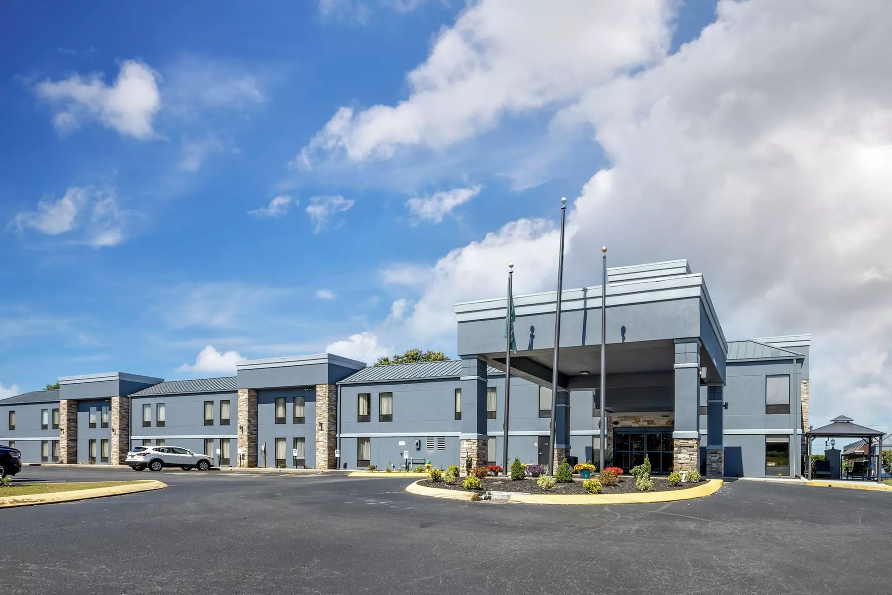 Quality Inn Clarksville - Exit 11 - Primary Image