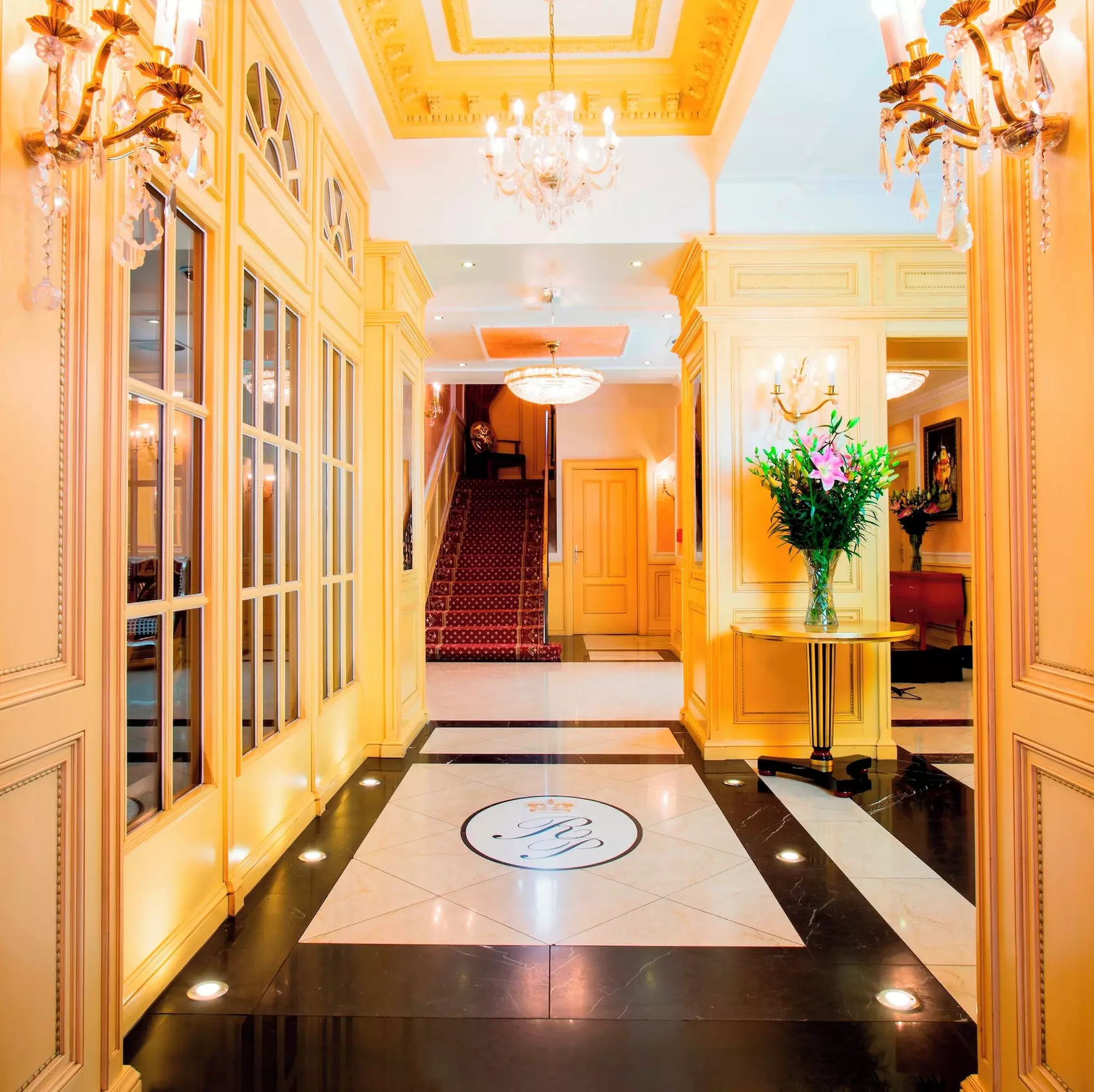 Luxury Family Hotel Royal Palace - Primary Image