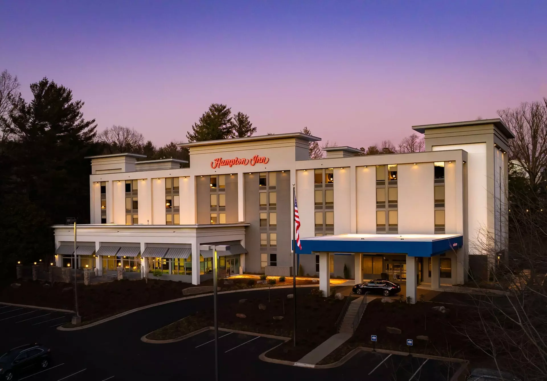 Hampton Inn Asheville-Tunnel Rd. - Primary Image