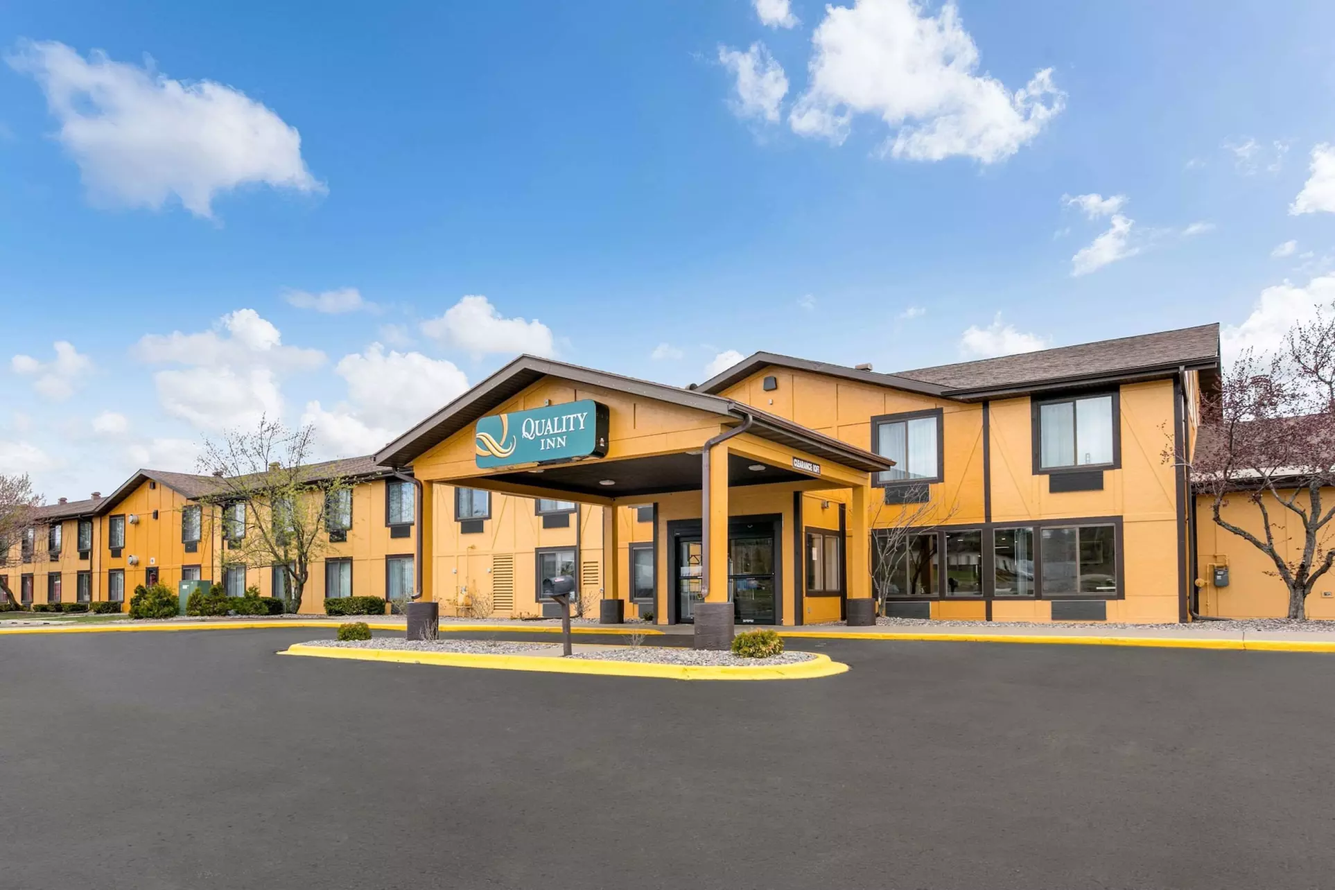 Quality Inn - Primary Image