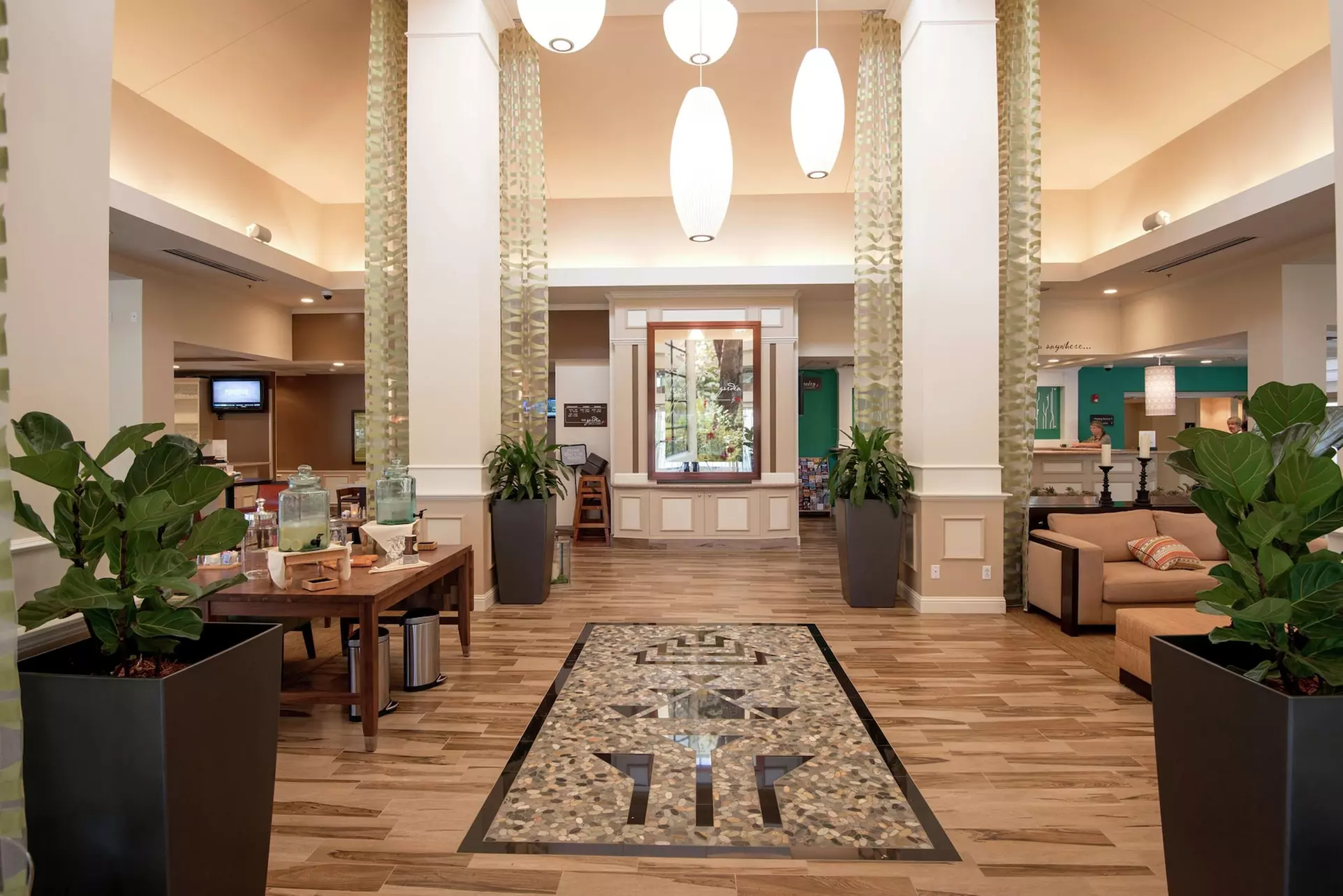 Hilton Garden Inn Redding - Primary Image
