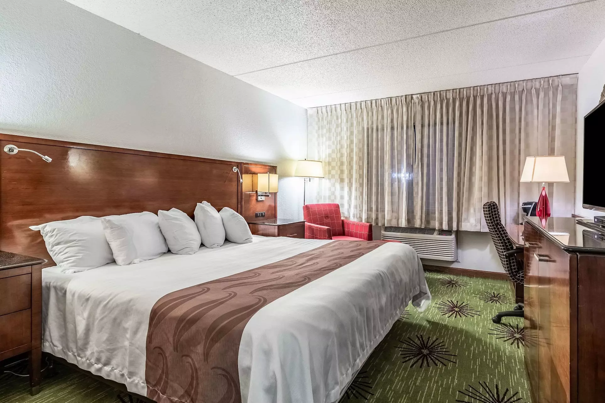 Quality Inn & Suites - Primary Image