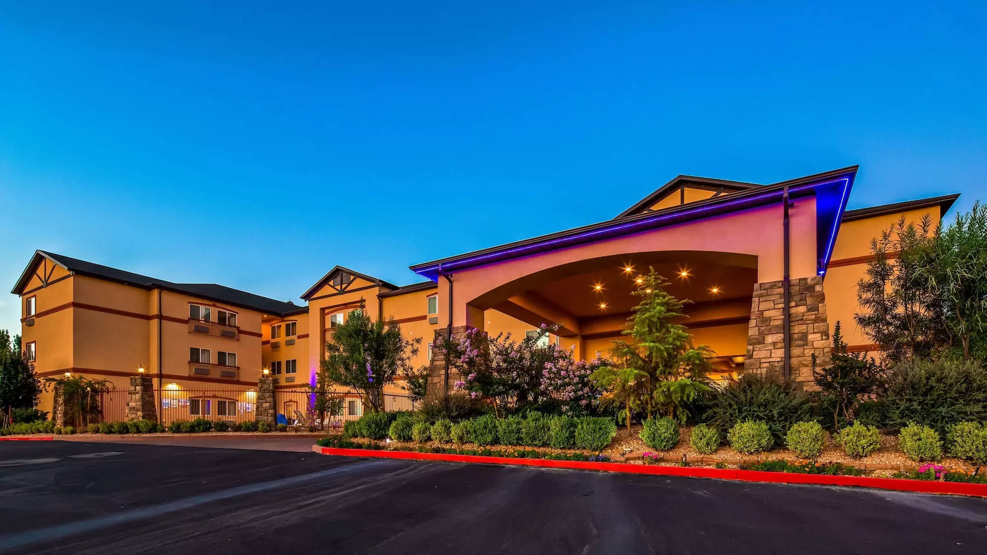 Best Western Plus Zion West Hotel - Primary Image