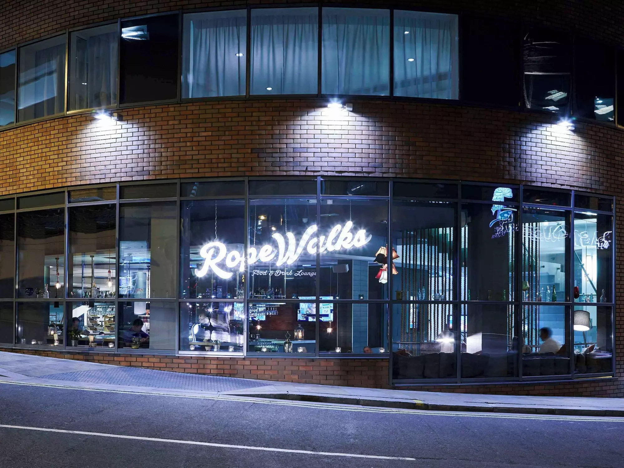 Novotel Liverpool Centre - Primary Image