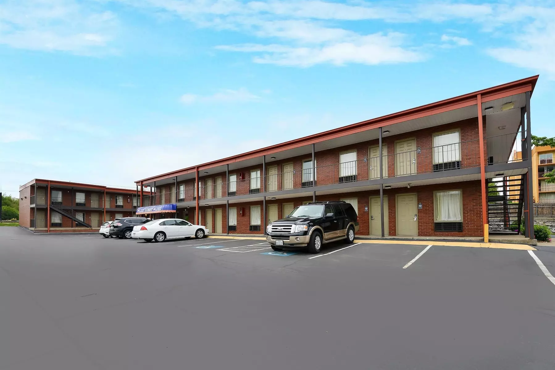 Americas Best Value Inn Nashville Downtown - Primary Image