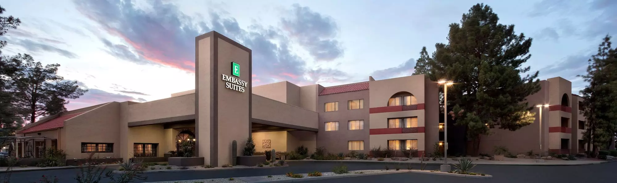 Embassy Suites by Hilton Phoenix Tempe - Primary Image