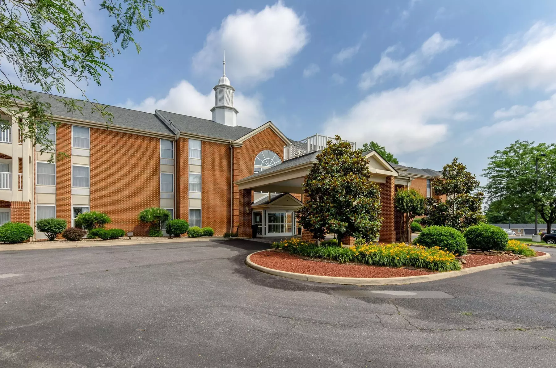 Best Western Plus Inn at Hunt Ridge - Primary Image
