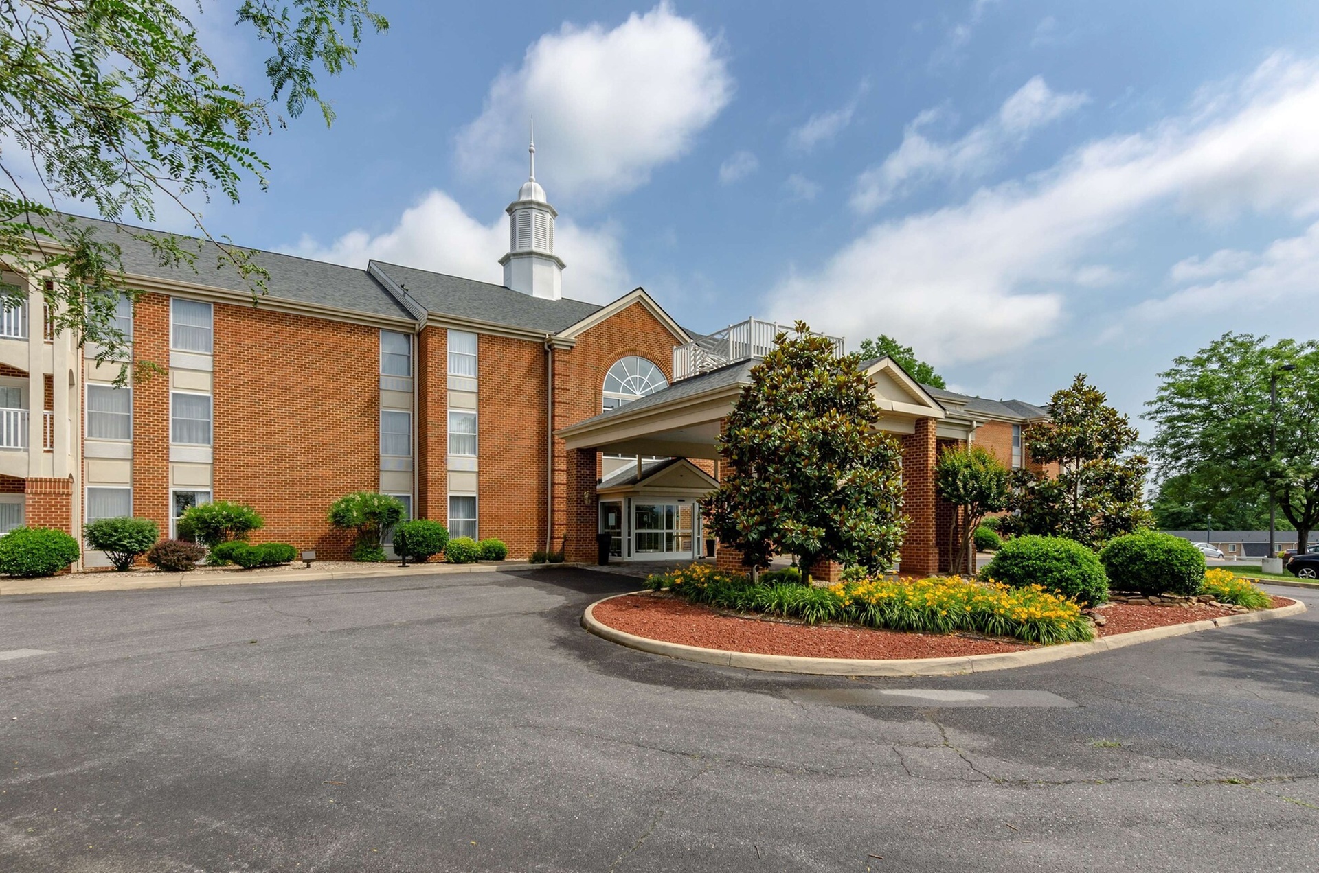 Best Western Plus Inn at Hunt Ridge