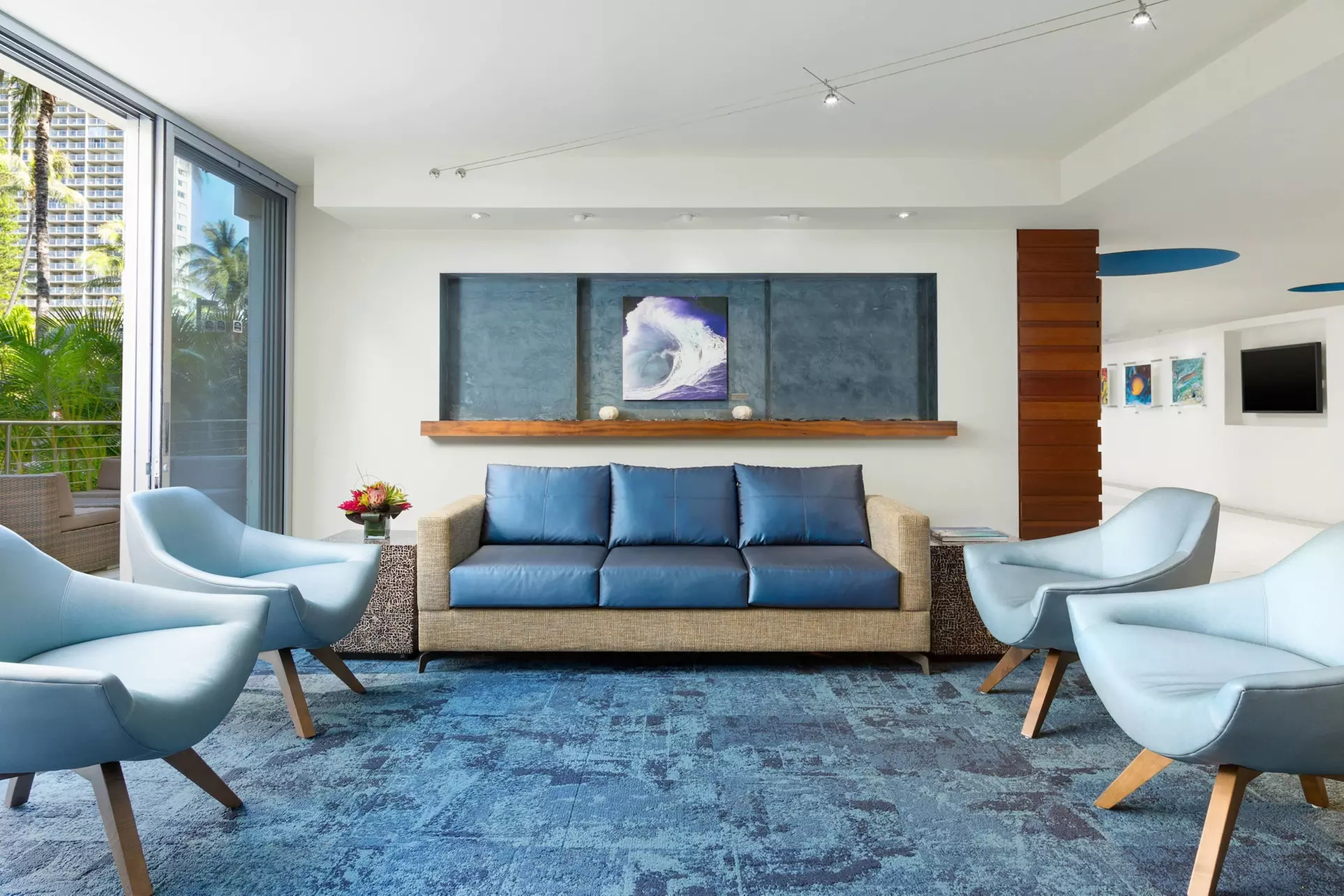 Courtyard by Marriott Waikiki Beach - Primary Image