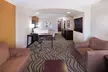 La Quinta Inn & Suites by Wyndham Floresville - Second Medium