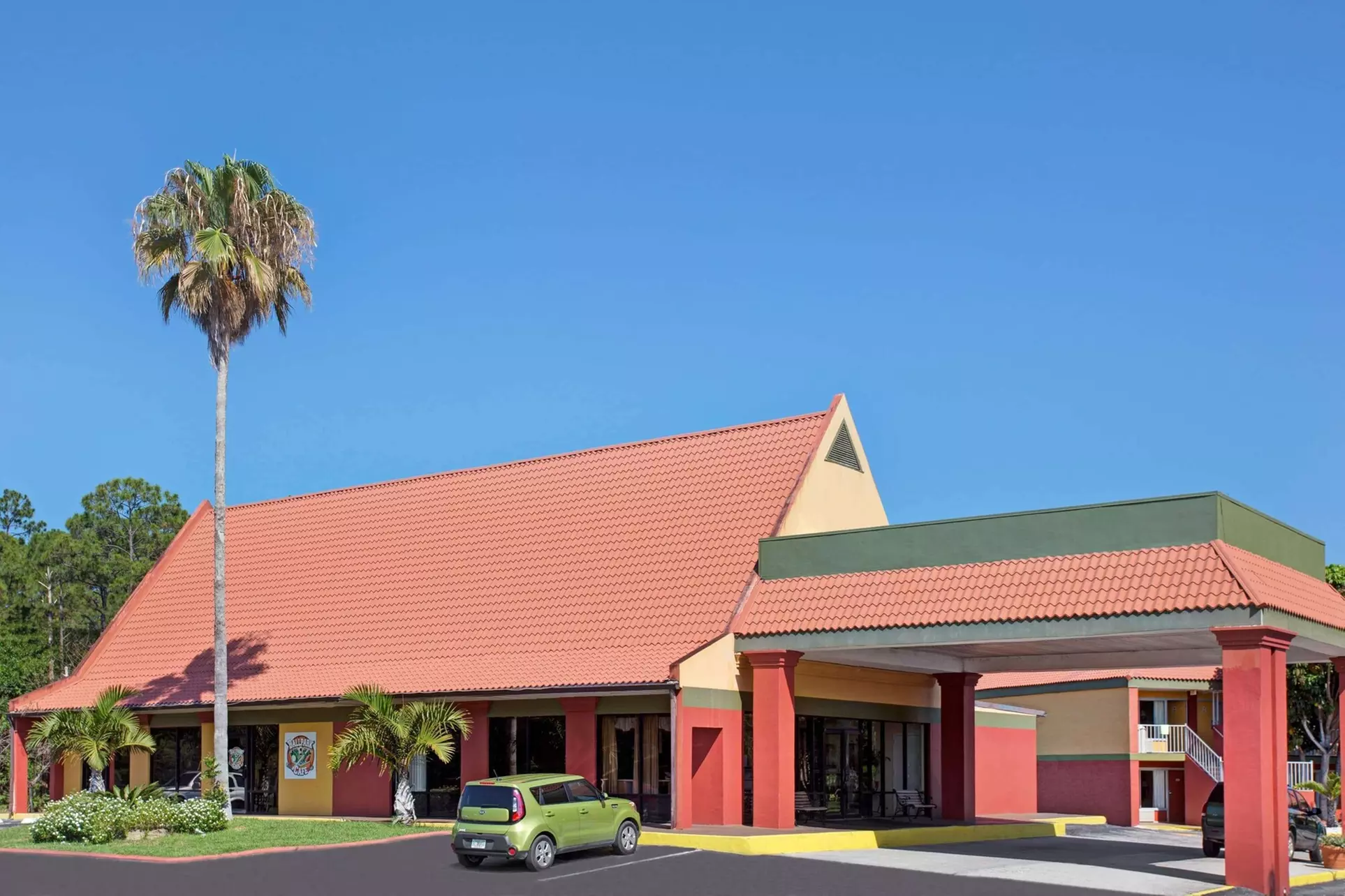Days Inn by Wyndham Cocoa Cruiseport West At I-95/524 - Primary Image
