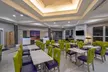 La Quinta Inn & Suites by Wyndham Birmingham Hoover - Second Medium