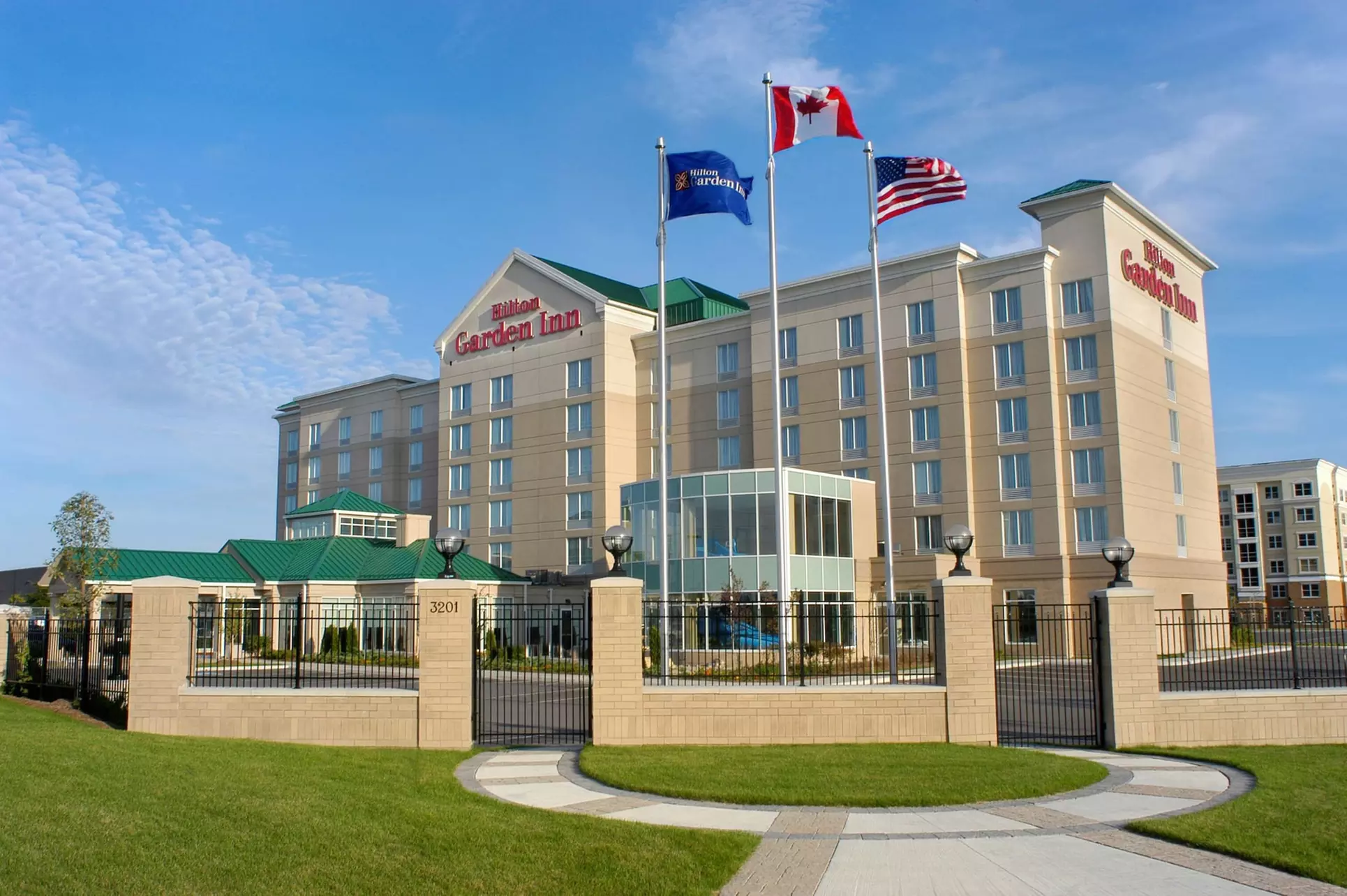 Hilton Garden Inn Toronto-Vaughan - Primary Image