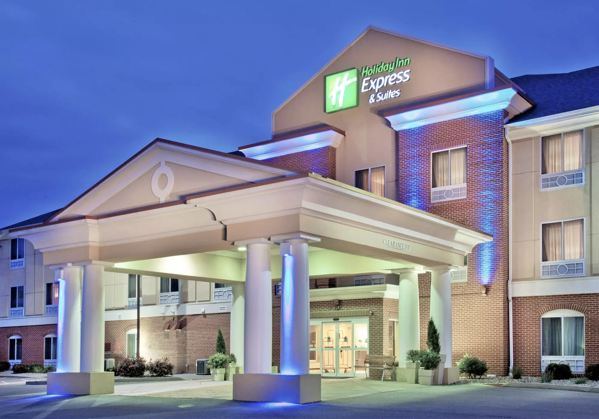 Holiday Inn Express Hotel & Suites Urbana-Champaign by IHG - Primary Image