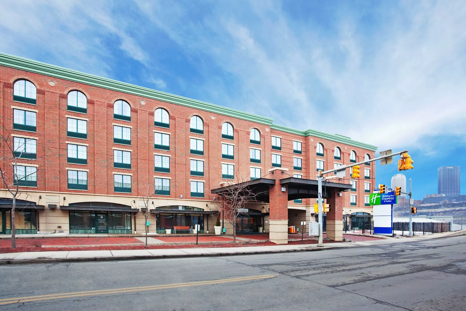 Holiday Inn Express Hotel & Suites Pittsburgh-South Side by IHG - Primary Image