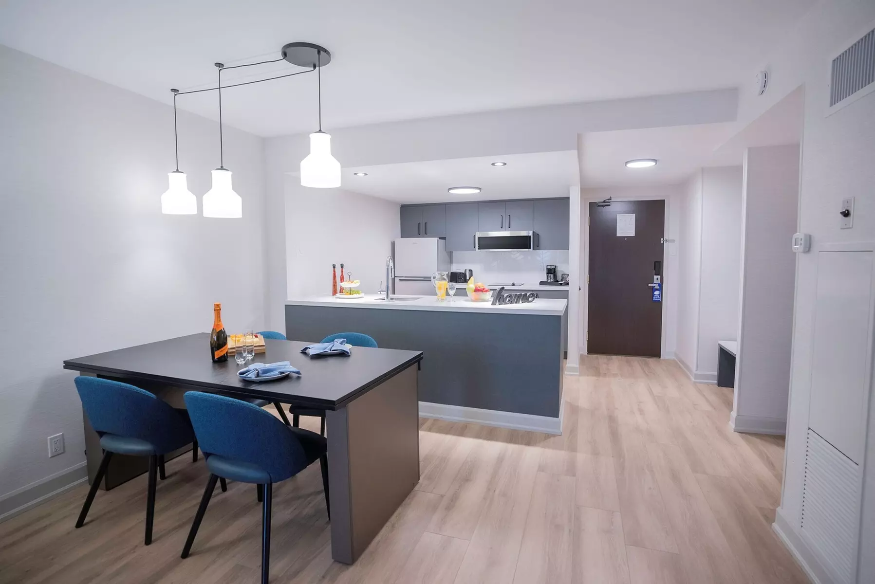 Les Suites Hotel Ottawa - Primary Image