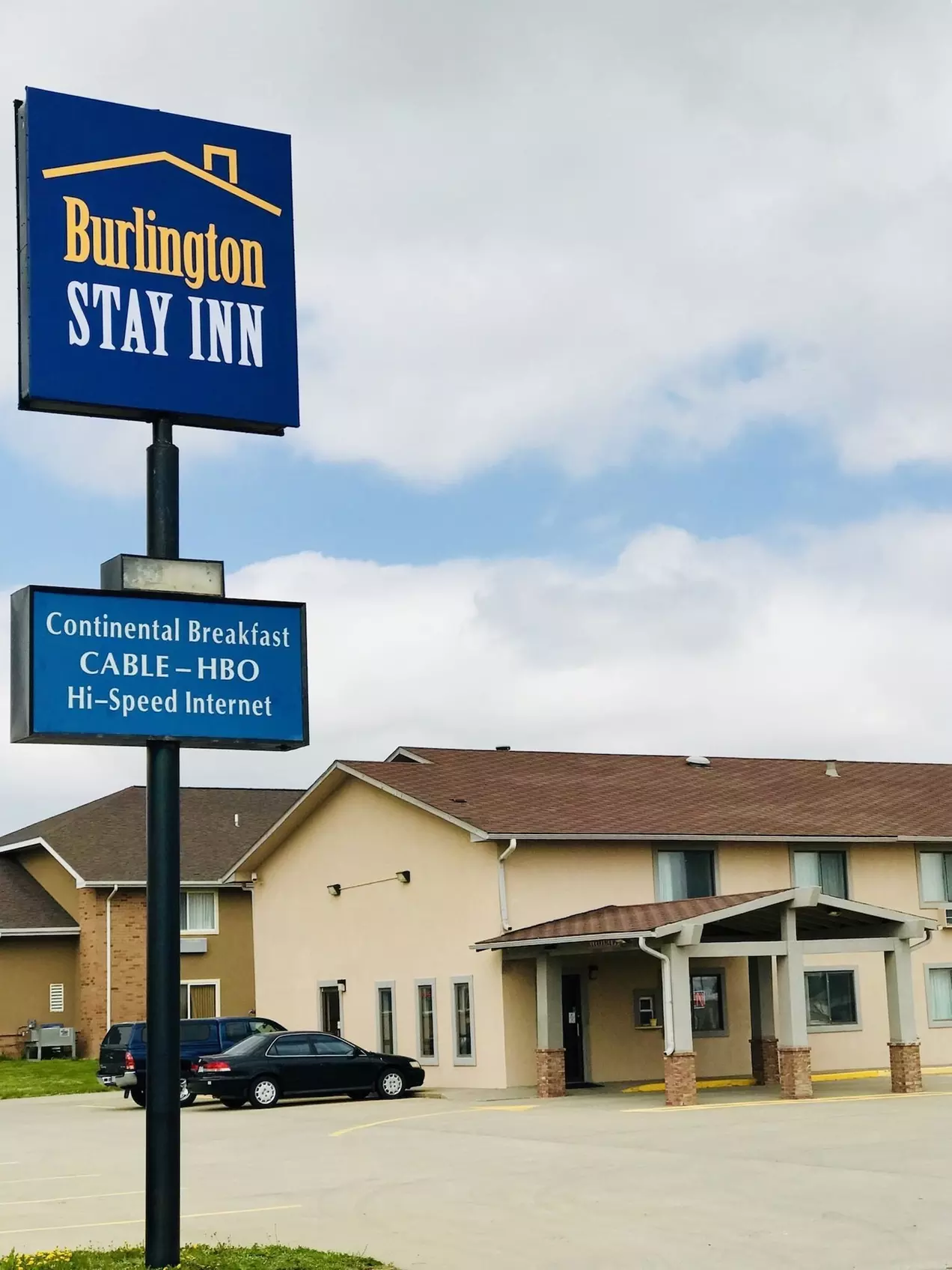 Burlington Stay Inn - Primary Image