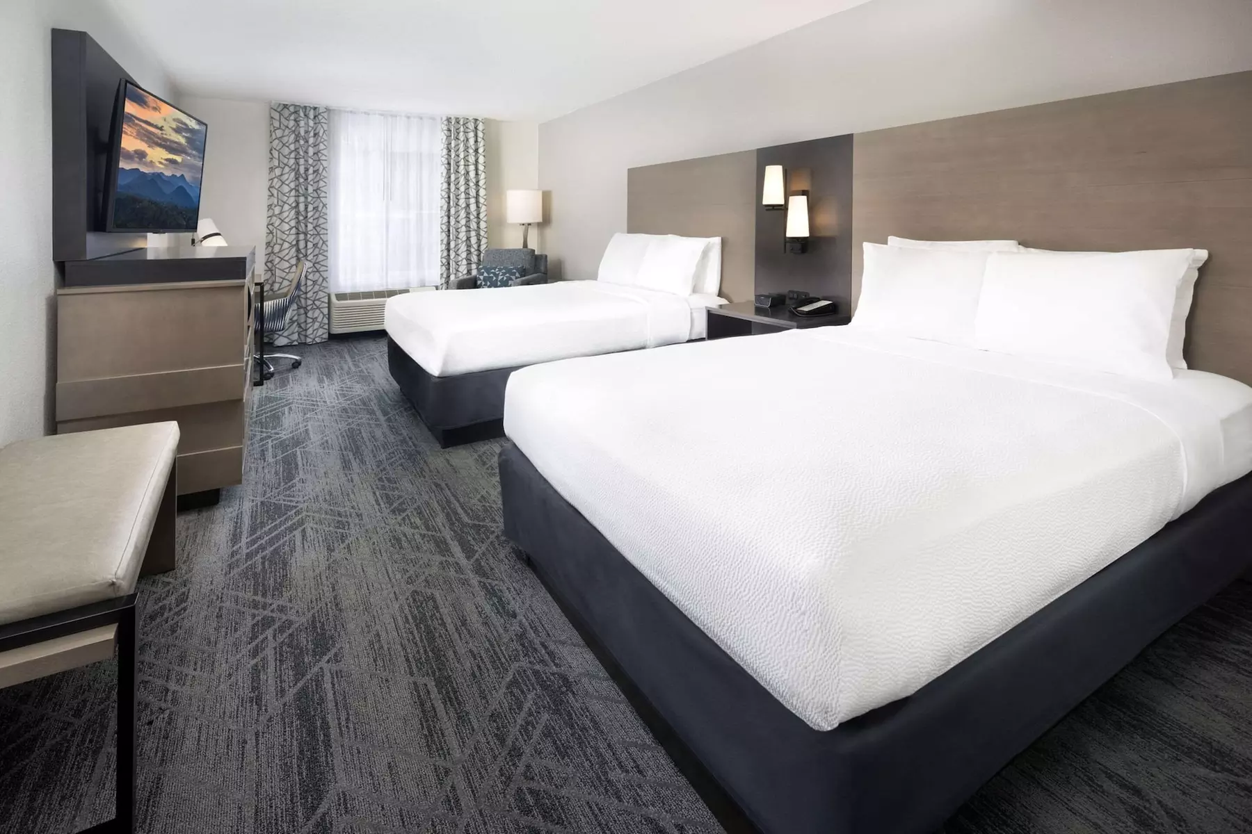 Country Inn & Suites by Radisson Asheville Downtown Tunnel Road - Primary Image