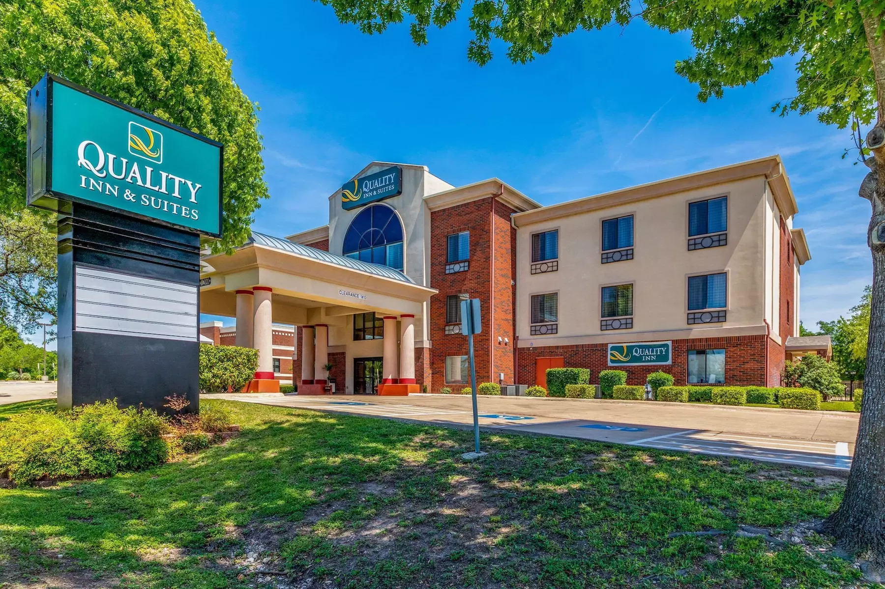 Quality Inn & Suites Lampasas - Primary Image