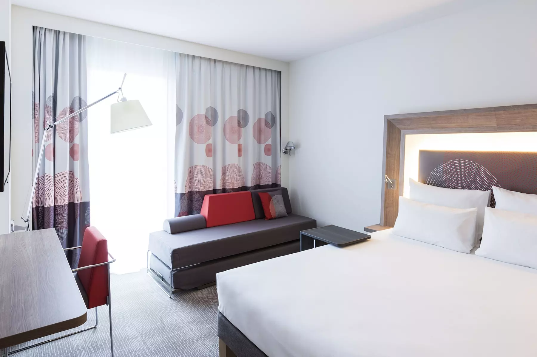 Novotel London ExCeL - Primary Image