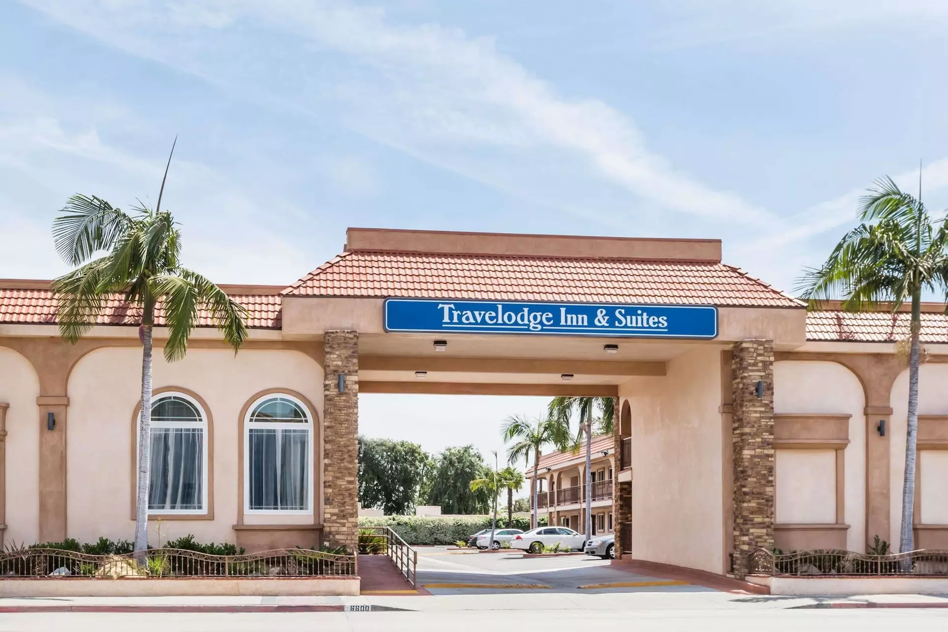 Travelodge Inn & Suites by Wyndham Bell Los Angeles Area - Primary Image