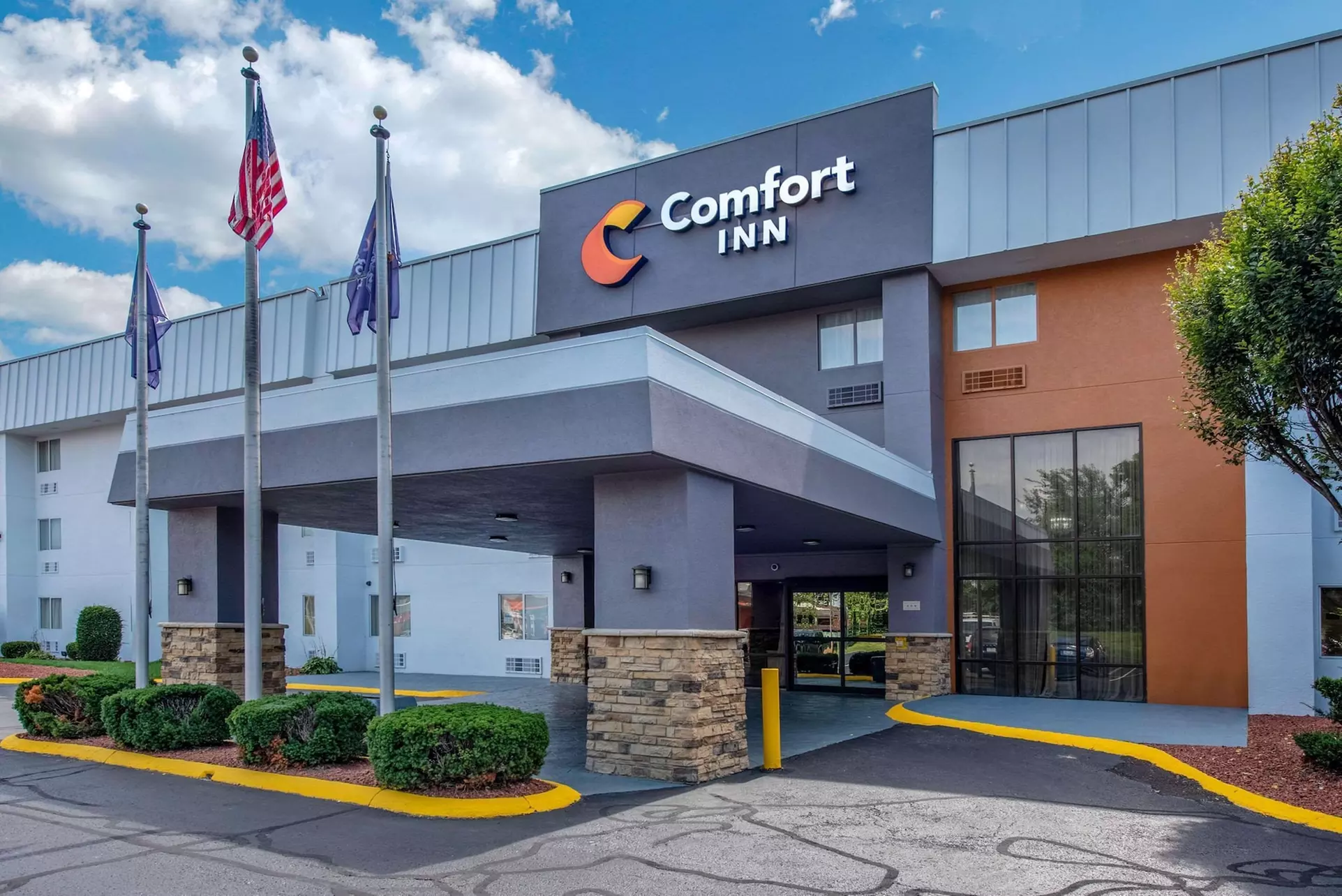 Comfort Inn South - Primary Image