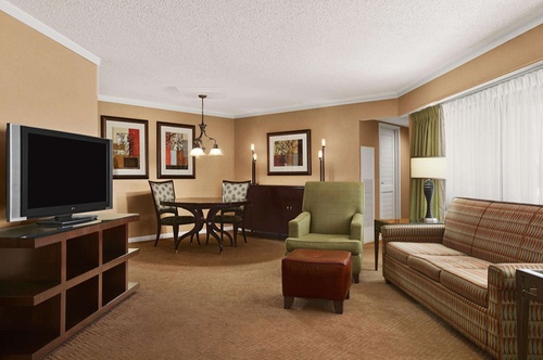 Embassy Suites Kansas City - Overland Park | Overland Park